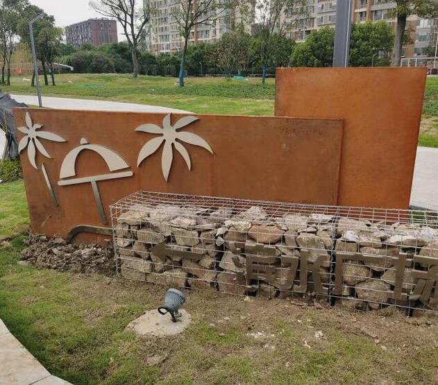 南雄锈钢板挡土墙